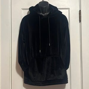 Forever 21 Men’s Velour Pullover Hoodie